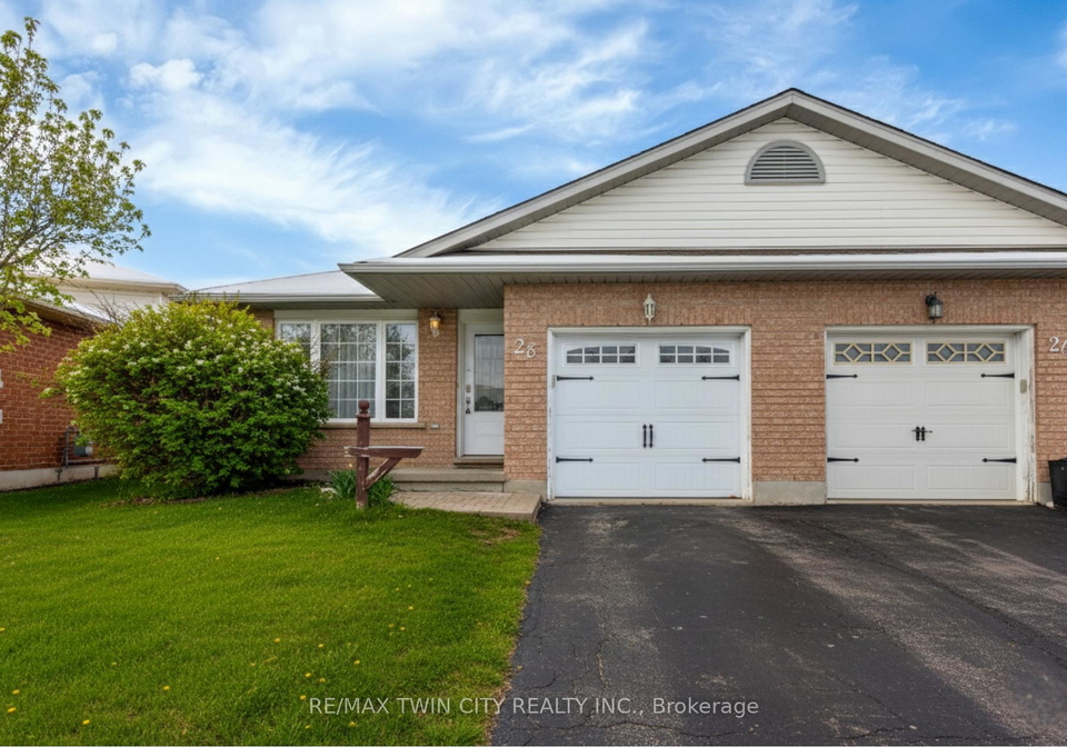 28-ridgeway-crescent-kitchener-ontario-x12677856