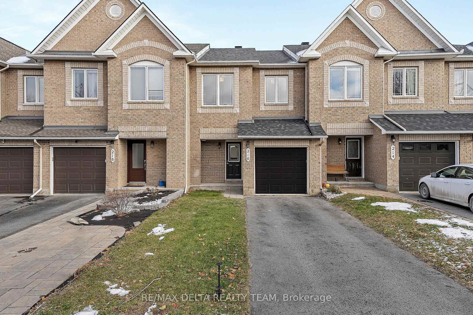 216-forestcrest-street-ottawa-ontario-x12677972