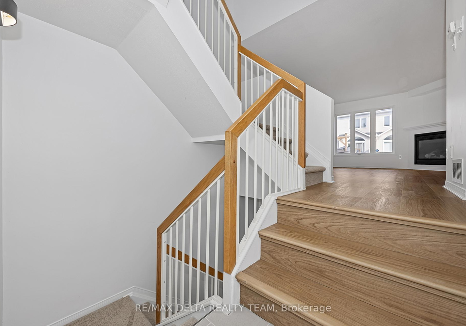 216-forestcrest-street-ottawa-ontario-x12677972