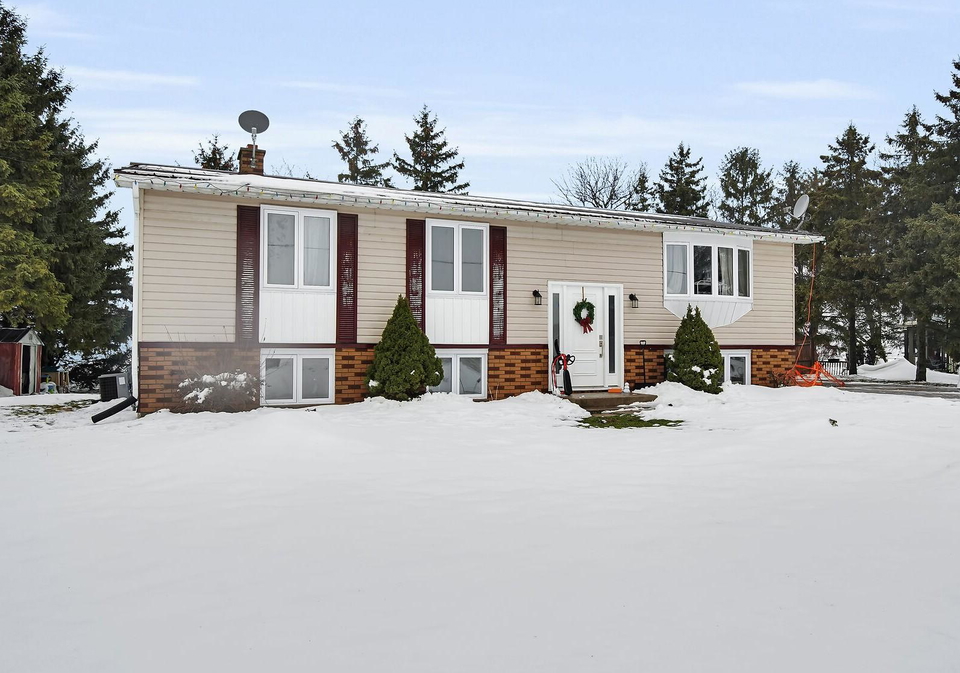 69897-goshen-line-south-huron-ontario-x12678090