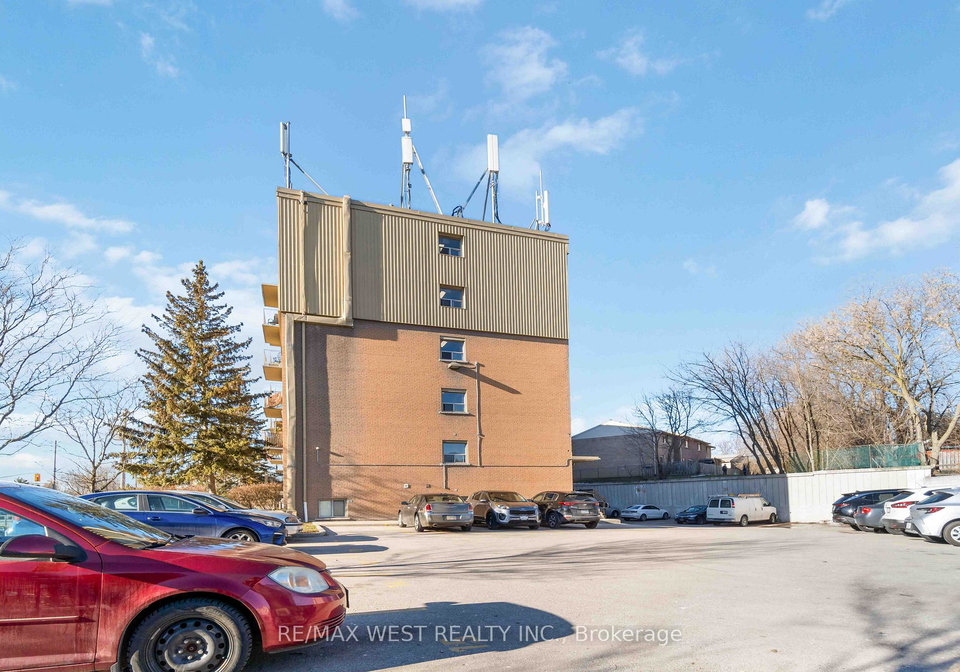 283-fairway-road-n-kitchener-ontario-x12678108