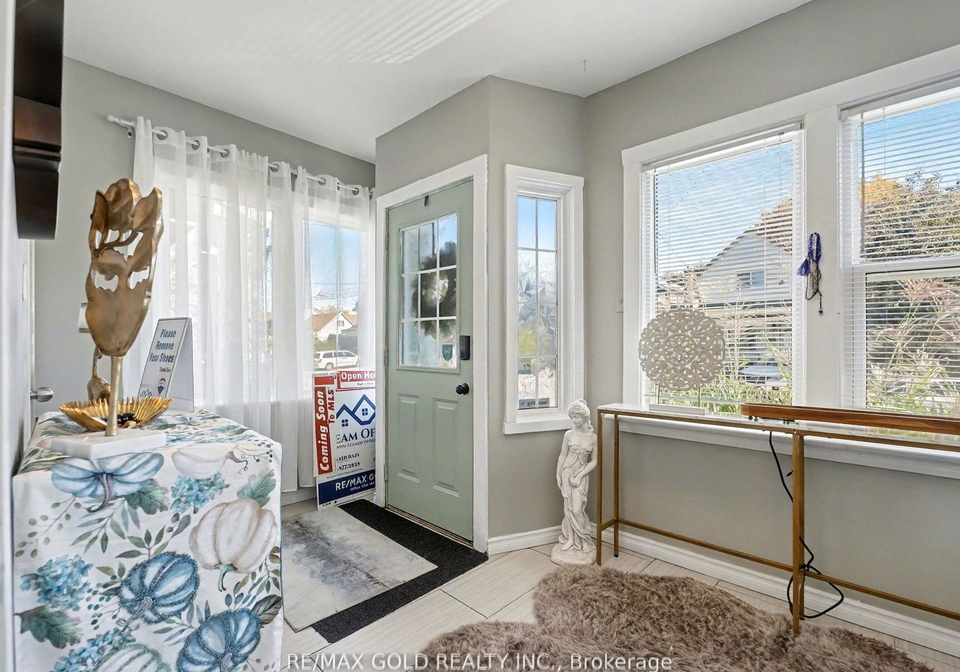 75-chestnut-avenue-hamilton-ontario-x12678700
