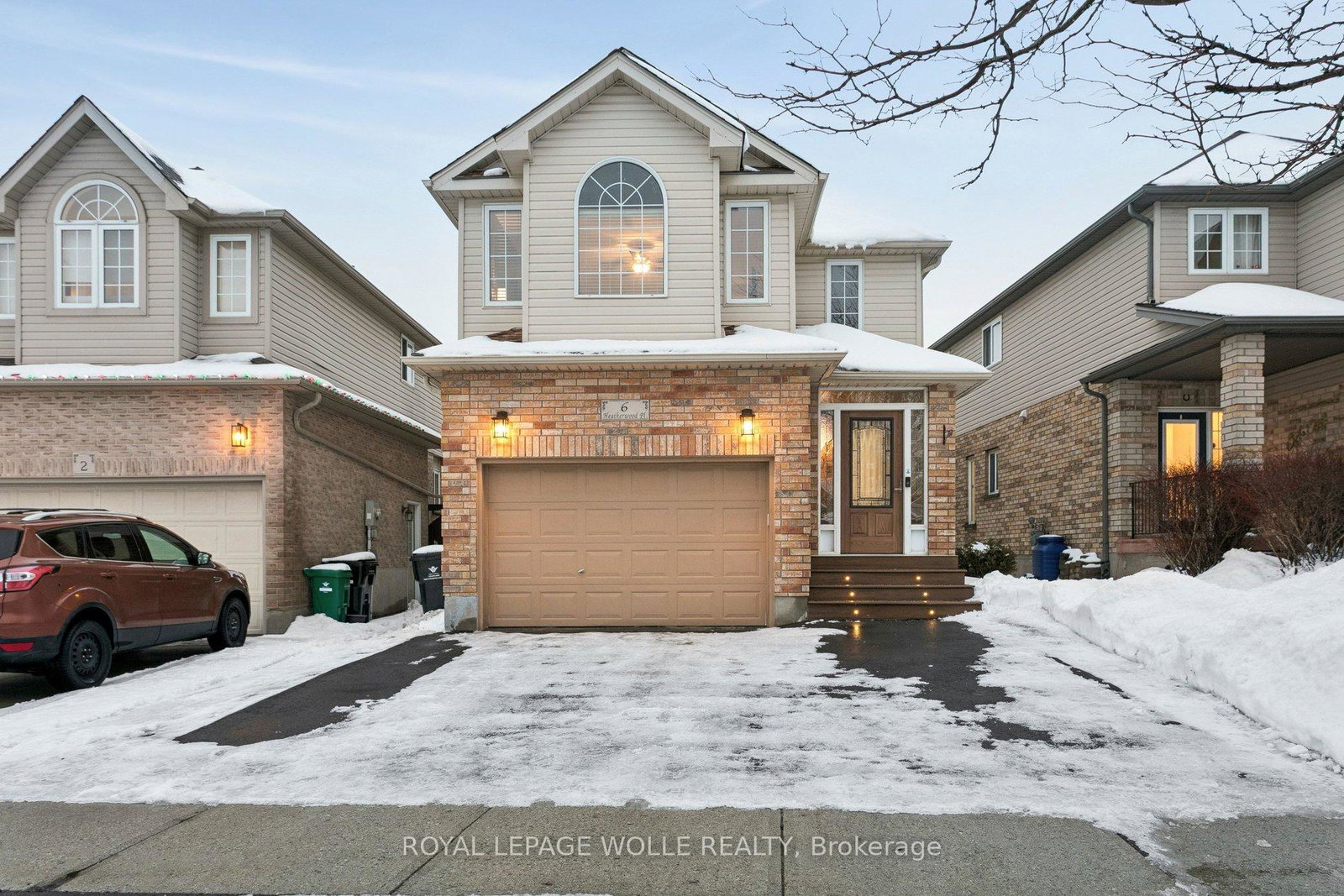 6-heatherwood-place-kitchener-ontario-x12678836