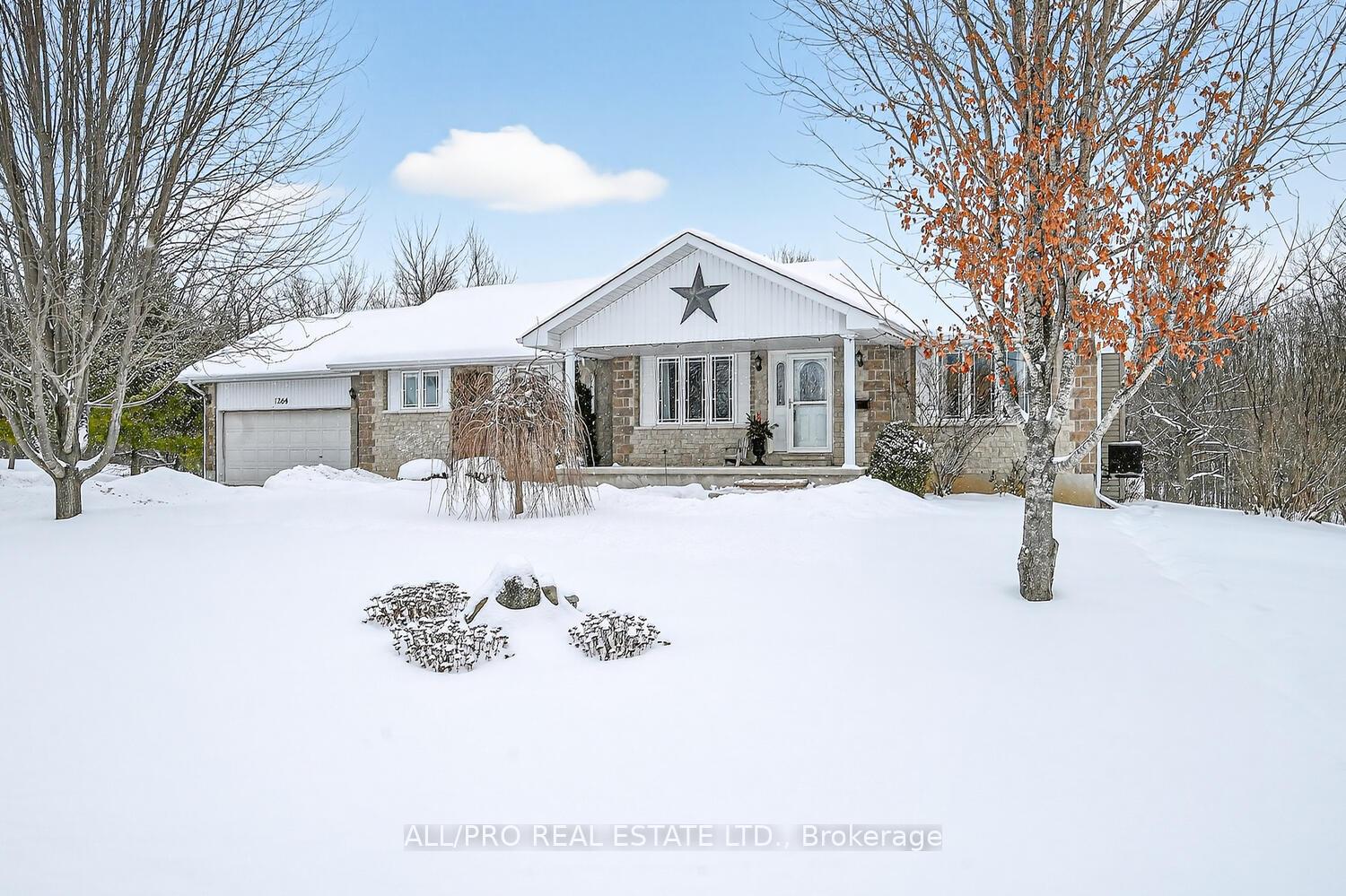 1264-lori-elizabeth-street-north-dundas-ontario-x12678950
