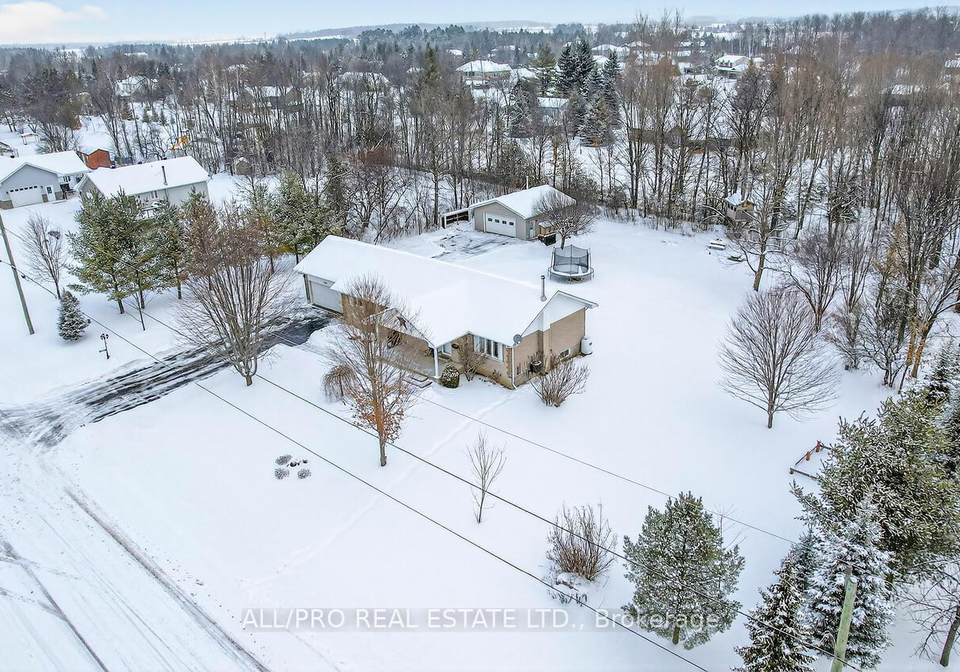 1264-lori-elizabeth-street-north-dundas-ontario-x12678950