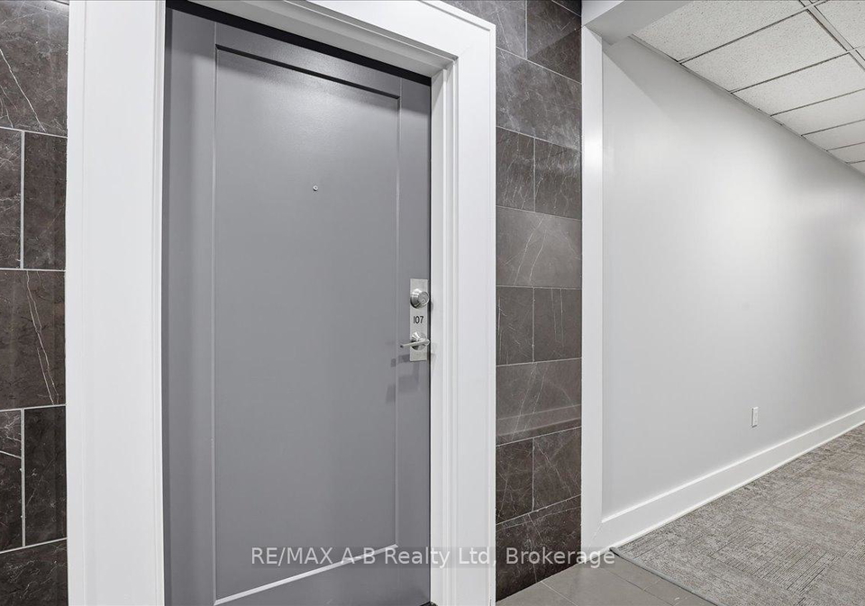 255-john-street-n-stratford-ontario-x12679046