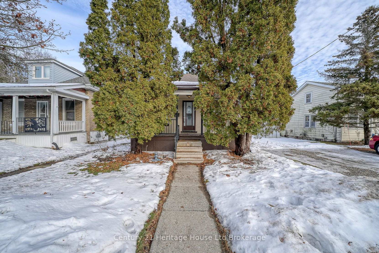 12-sydenham-street-woodstock-ontario-x12679060