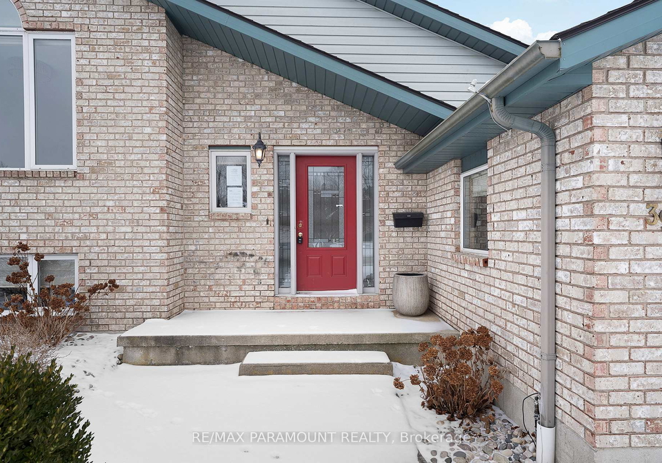 39-rose-avenue-chatham-kent-ontario-x12679290