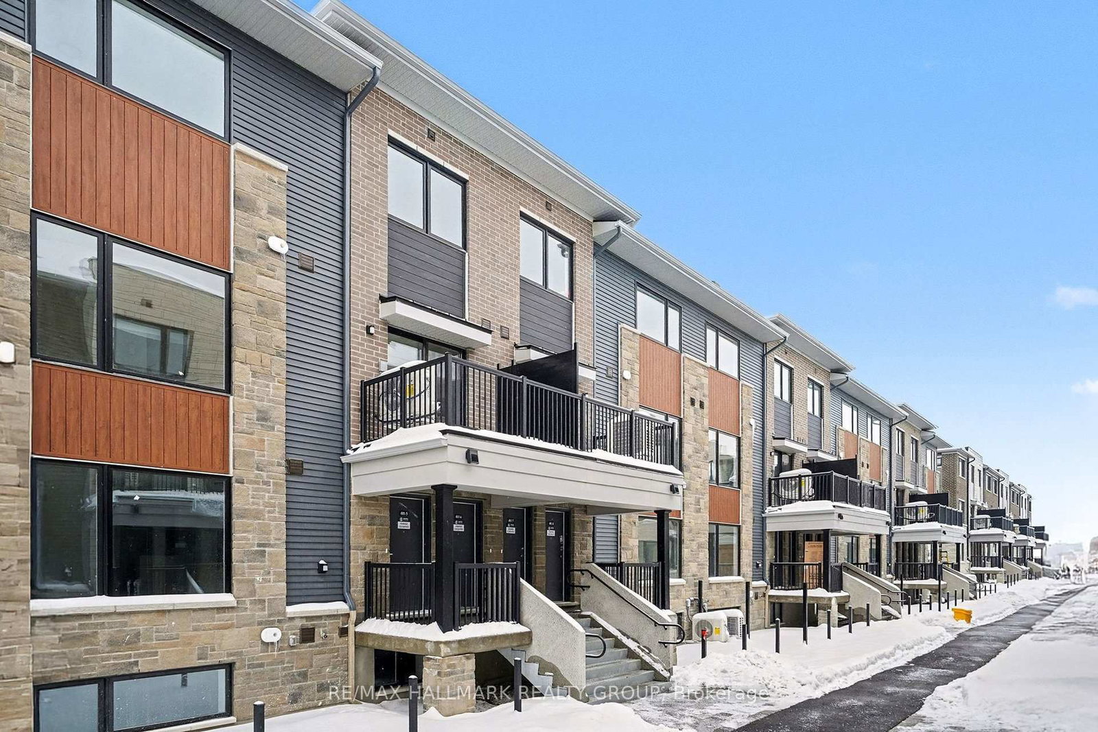 401-glenroy-gilbert-drive-ottawa-ontario-x12679578