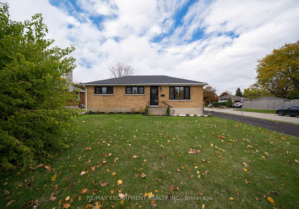37-rowanwood-avenue-brantford-ontario-x12679614