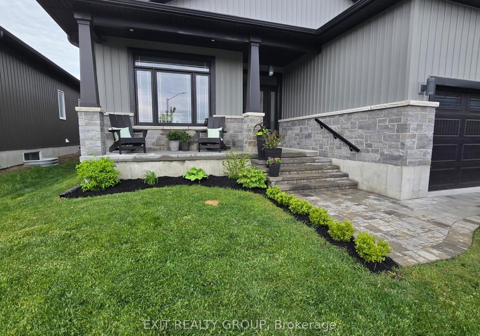 35-schmidt-way-quinte-west-ontario-x12679810