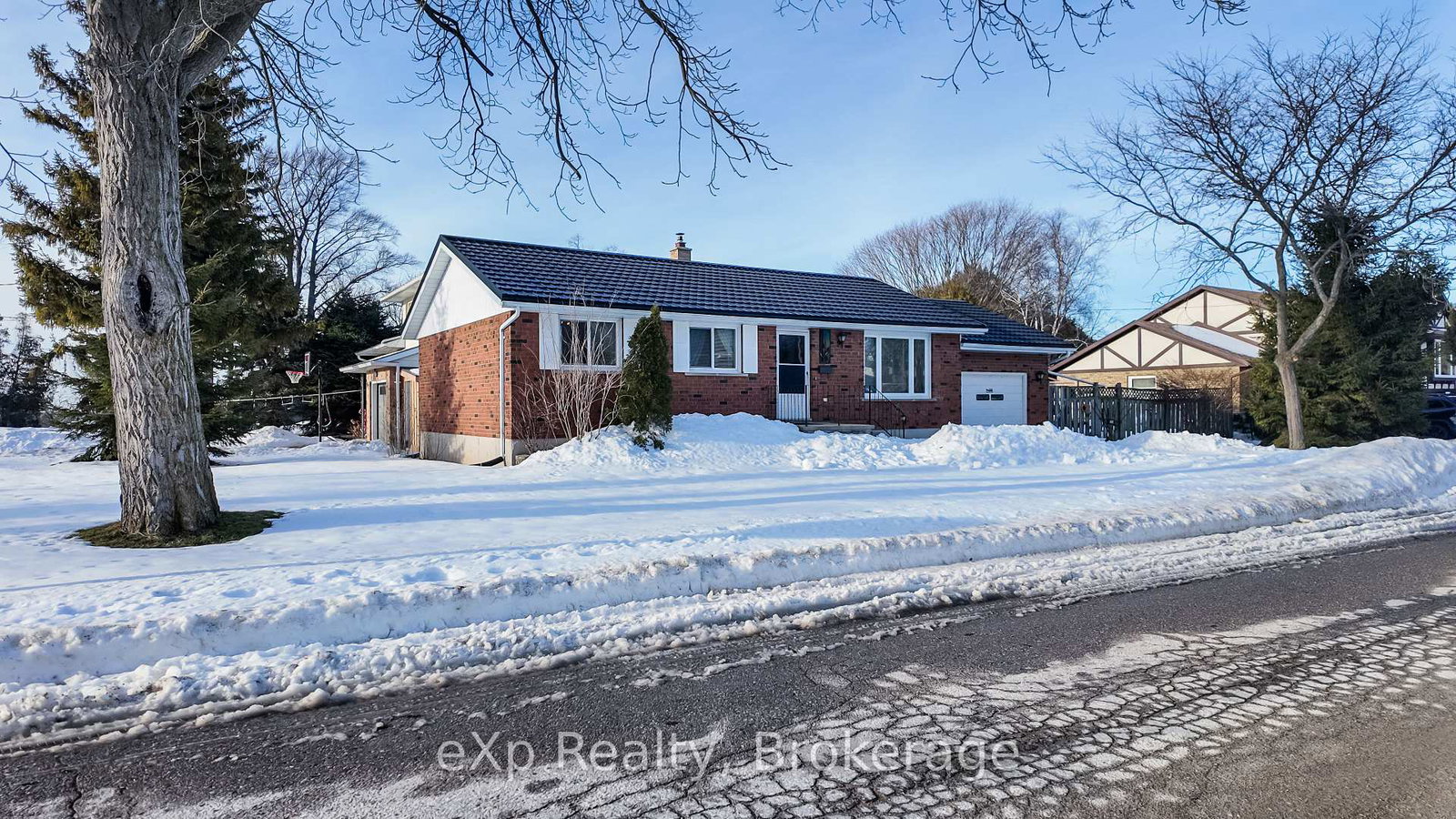 1082-west-street-kincardine-ontario-x12679832
