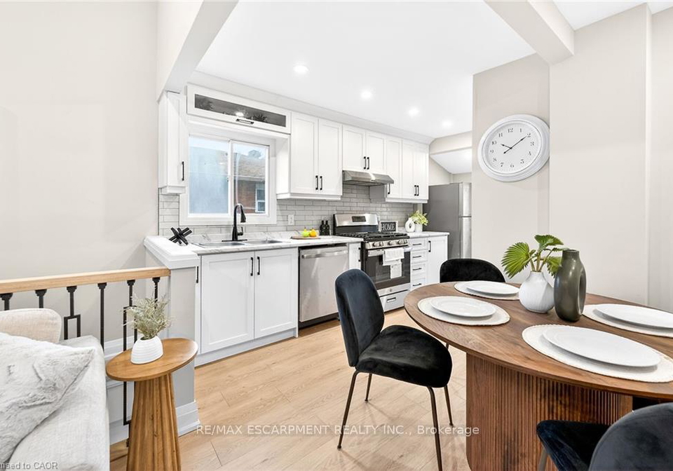156-walter-avenue-n-hamilton-ontario-x12679912