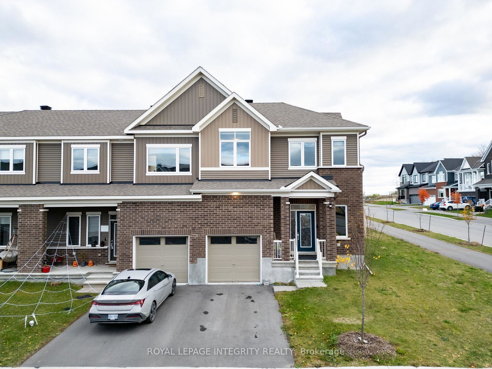 400-epoch-street-ottawa-ontario-x12679930