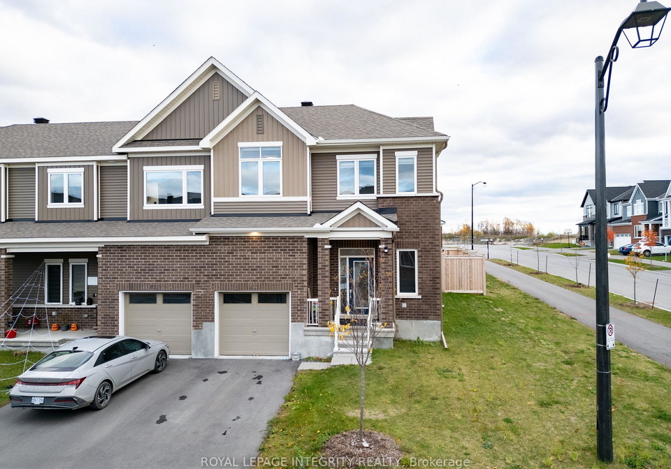 400-epoch-street-ottawa-ontario-x12679930