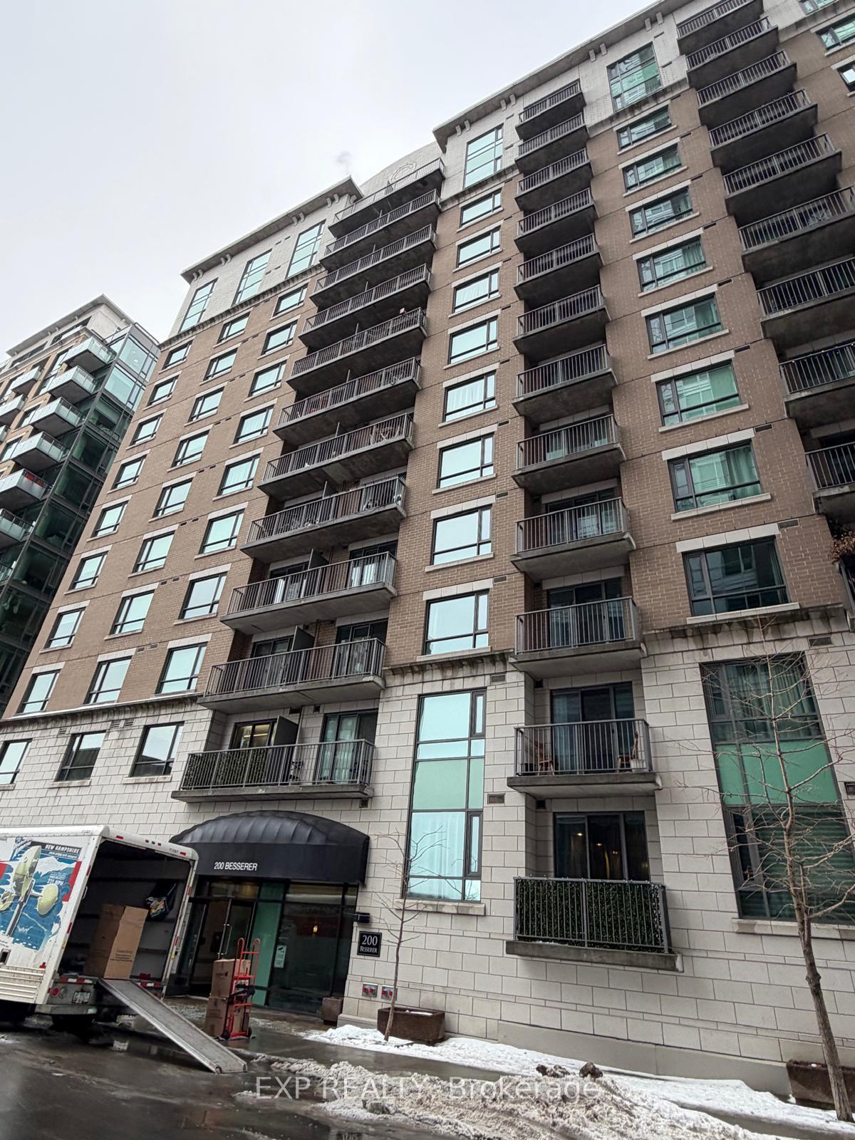 200-besserer-street-lower-town-sandy-hill-ottawa-ontario-x12679984