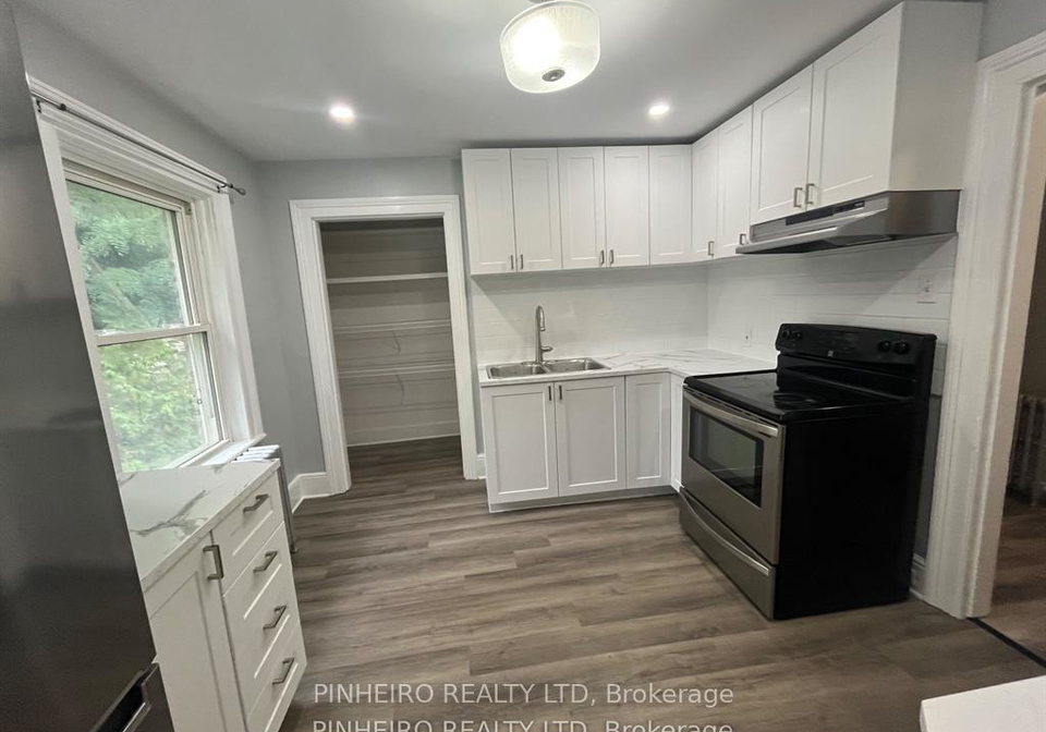 611-talbot-street-london-east-ontario-x12680100