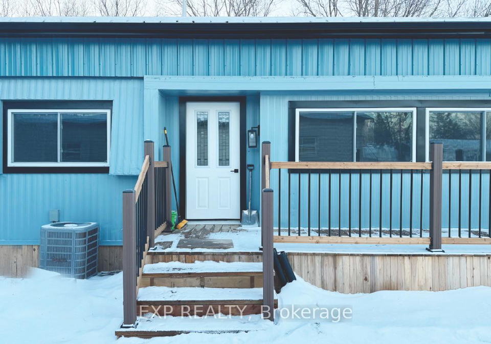 63-whites-road-quinte-west-ontario-x12680150