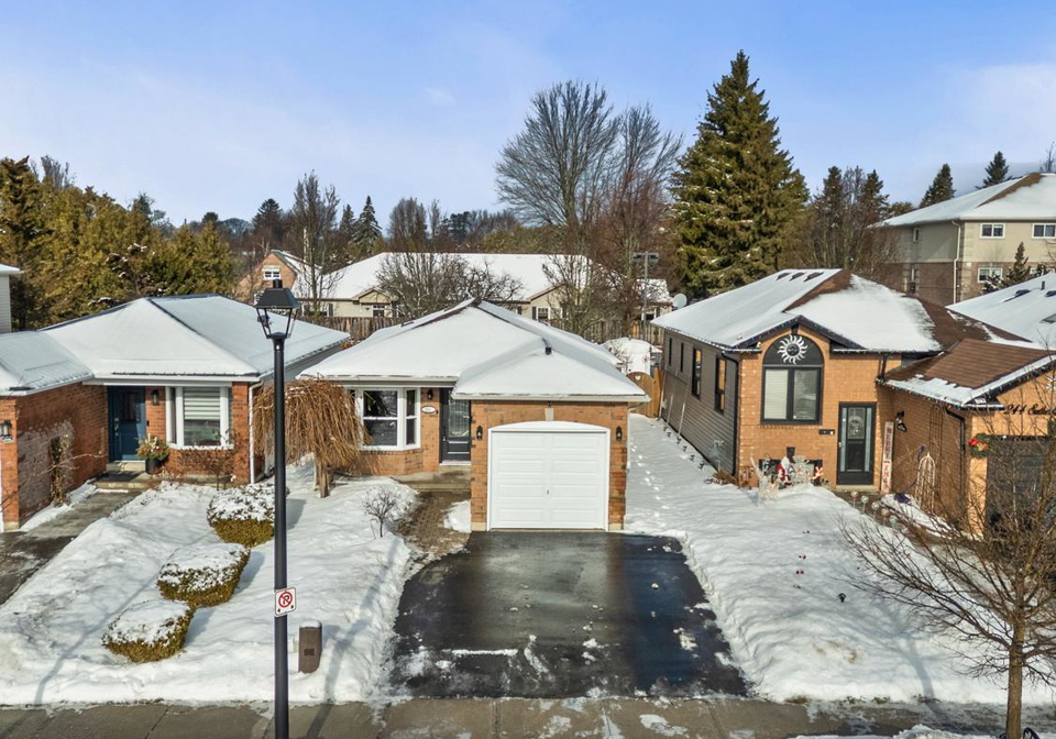 246-sutherland-crescent-cobourg-ontario-x12680158