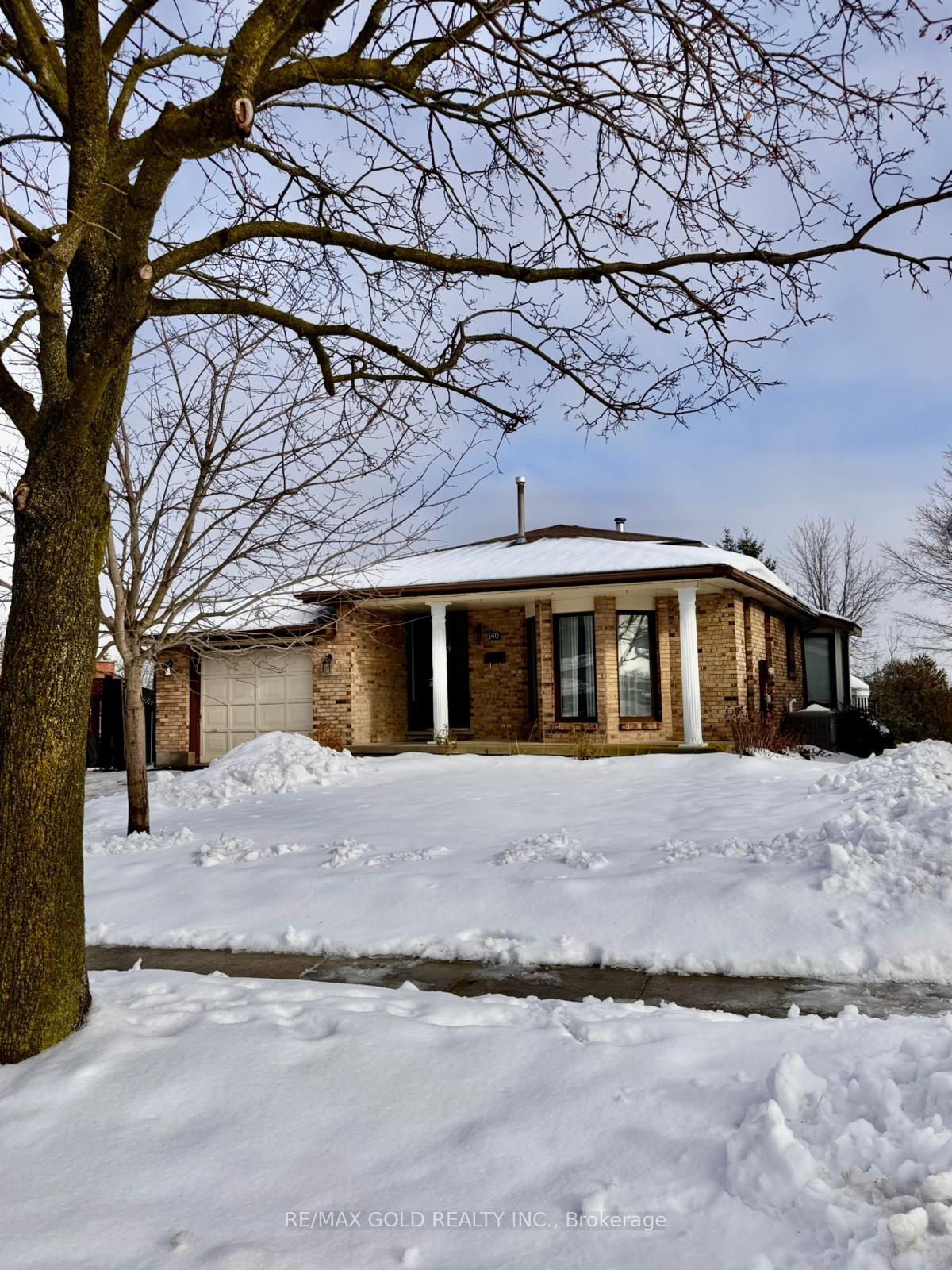 140-dinison-crescent-kitchener-ontario-x12680300