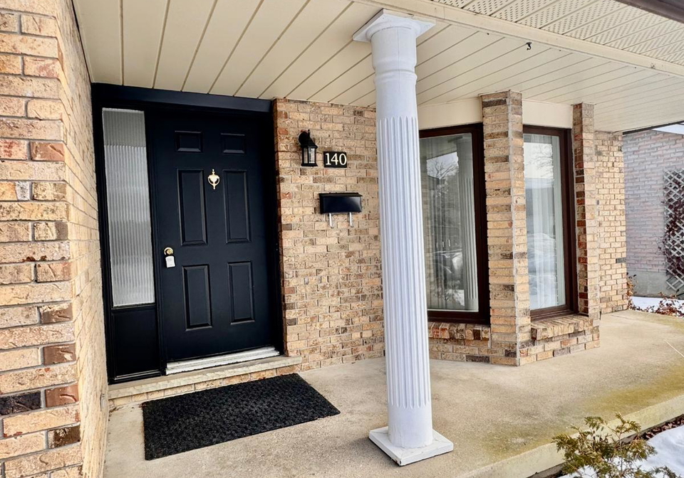 140-dinison-crescent-kitchener-ontario-x12680300