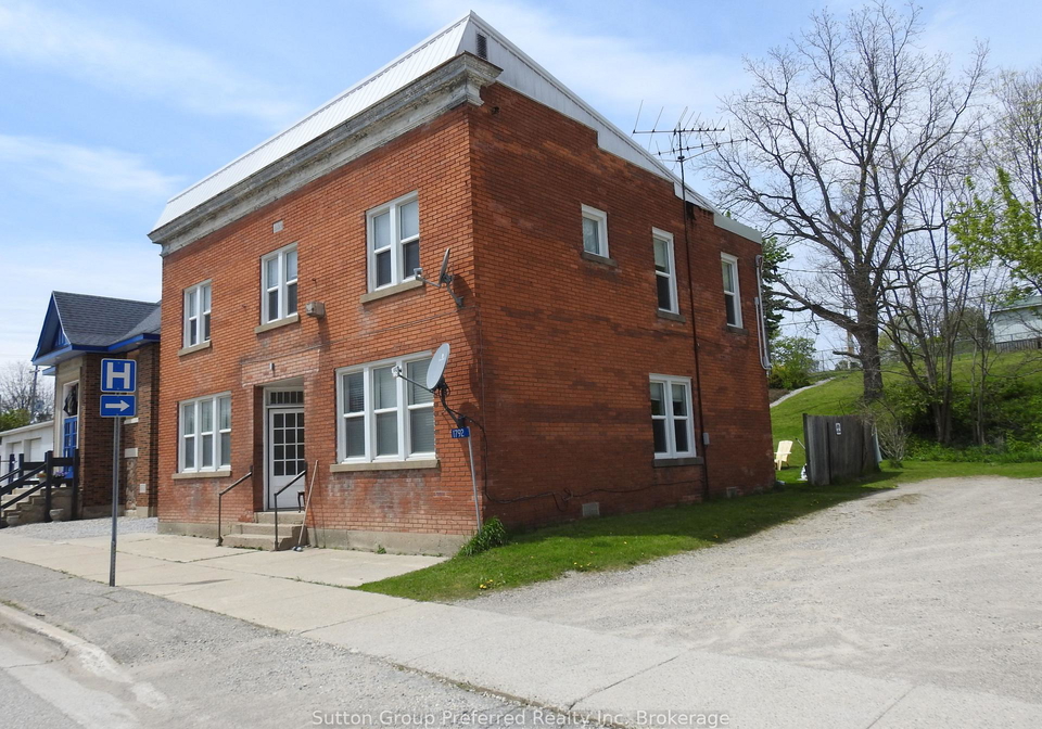 1792-longwoods-road-southwest-middlesex-ontario-x12680444
