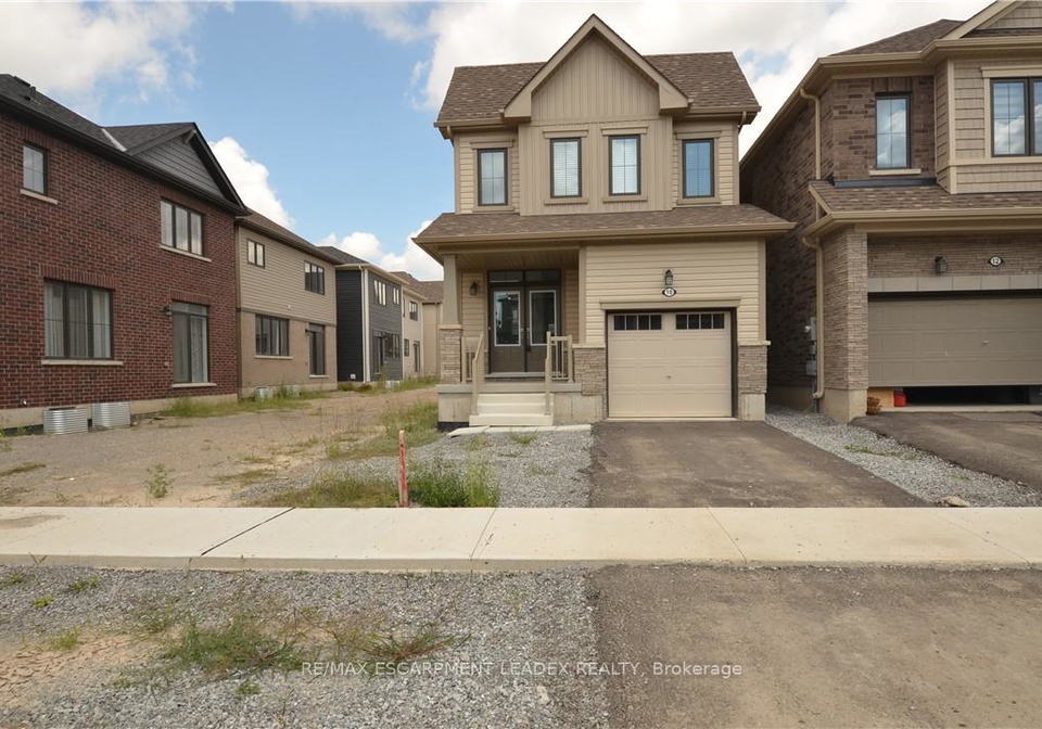 10-heritage-way-thorold-ontario-x12680540
