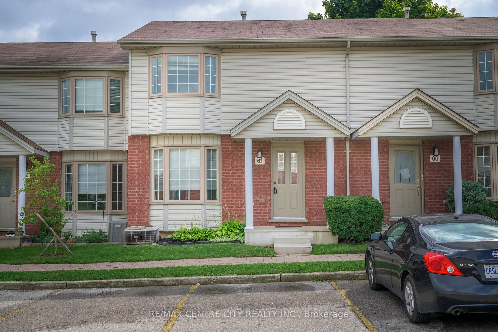 70-chapman-court-london-north-ontario-x12680752
