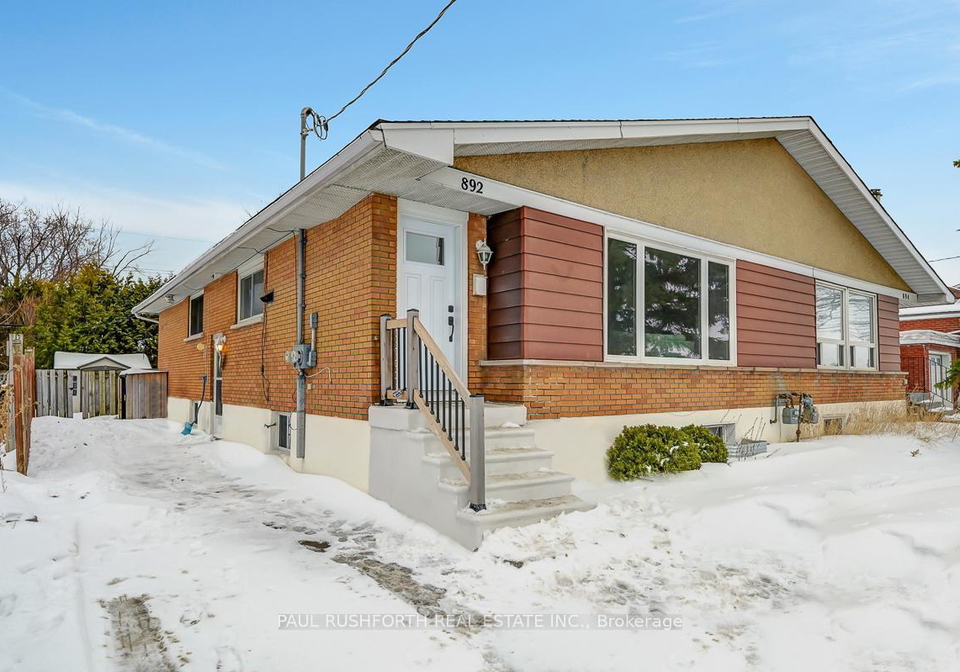 892-baseline-road-ottawa-ontario-x12680836