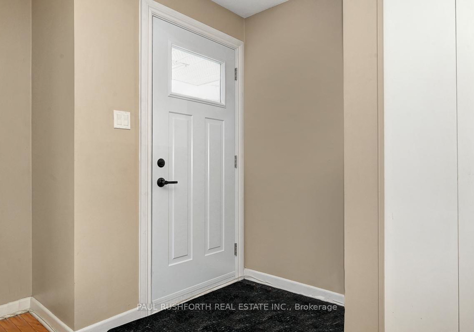892-baseline-road-ottawa-ontario-x12680836