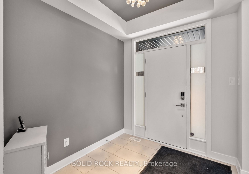 242-shinleaf-crescent-ottawa-ontario-x12680940