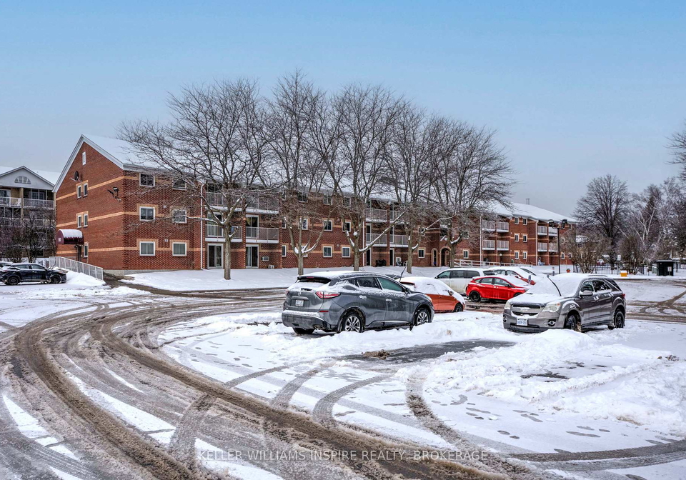 561-armstrong-road-kingston-ontario-x12681136
