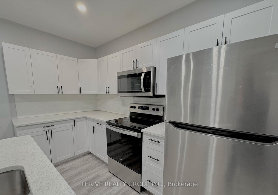 2-metcalfe-street-st-thomas-ontario-x12681148