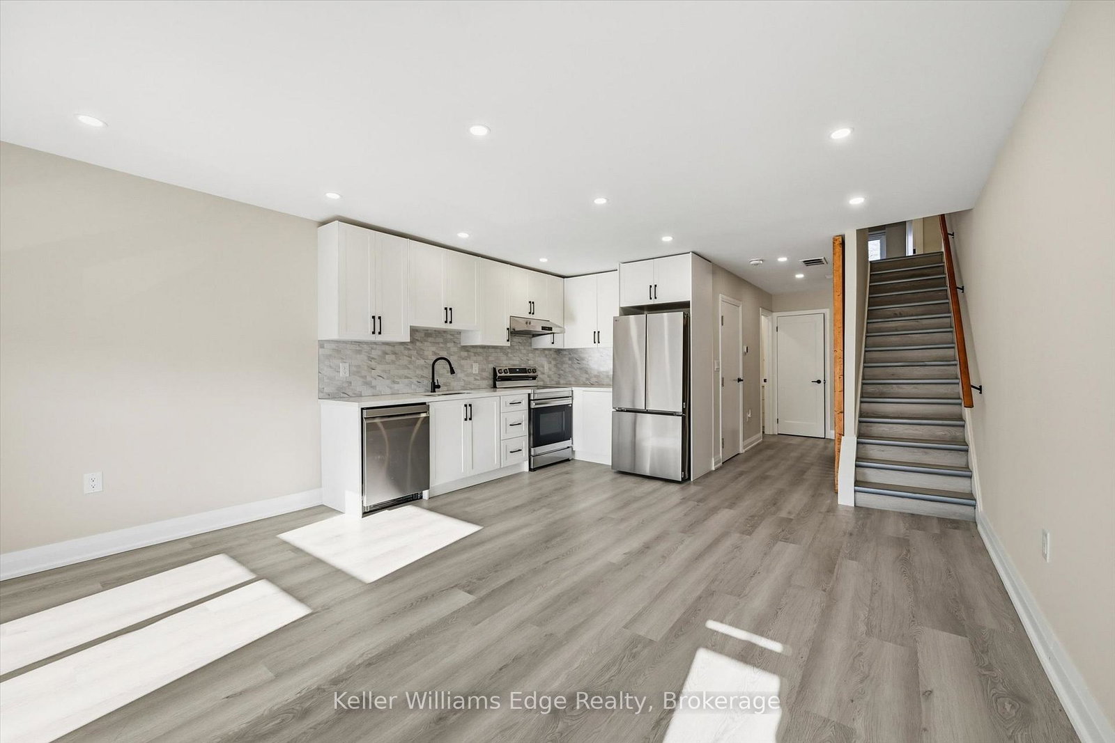489-cannon-street-e-hamilton-ontario-x12681178