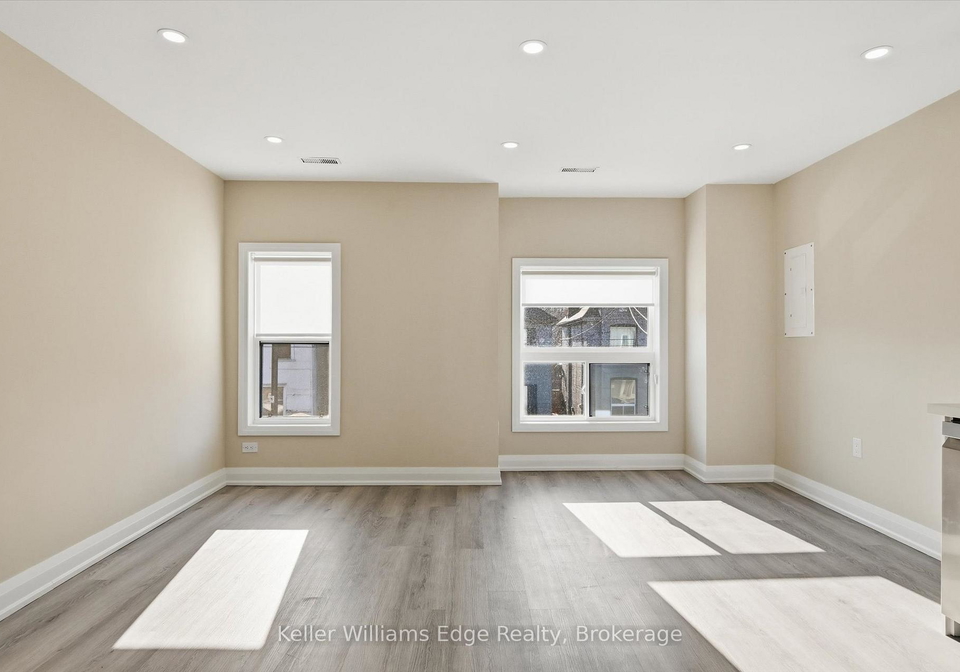 489-cannon-street-e-hamilton-ontario-x12681178