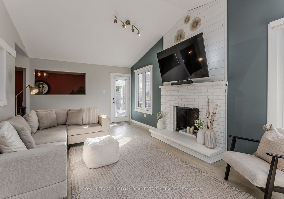347-delancey-boulevard-hamilton-ontario-x12681188