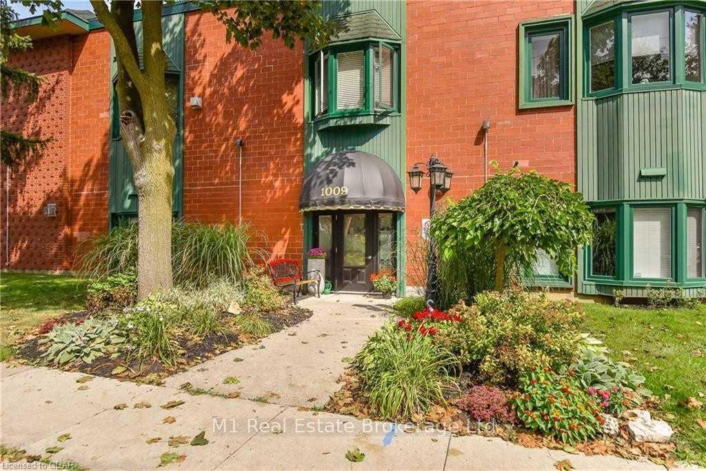 1009-queenston-road-cambridge-ontario-x12681360
