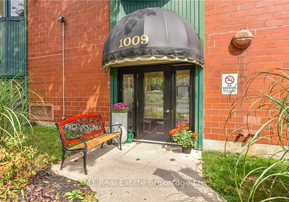 1009-queenston-road-cambridge-ontario-x12681360
