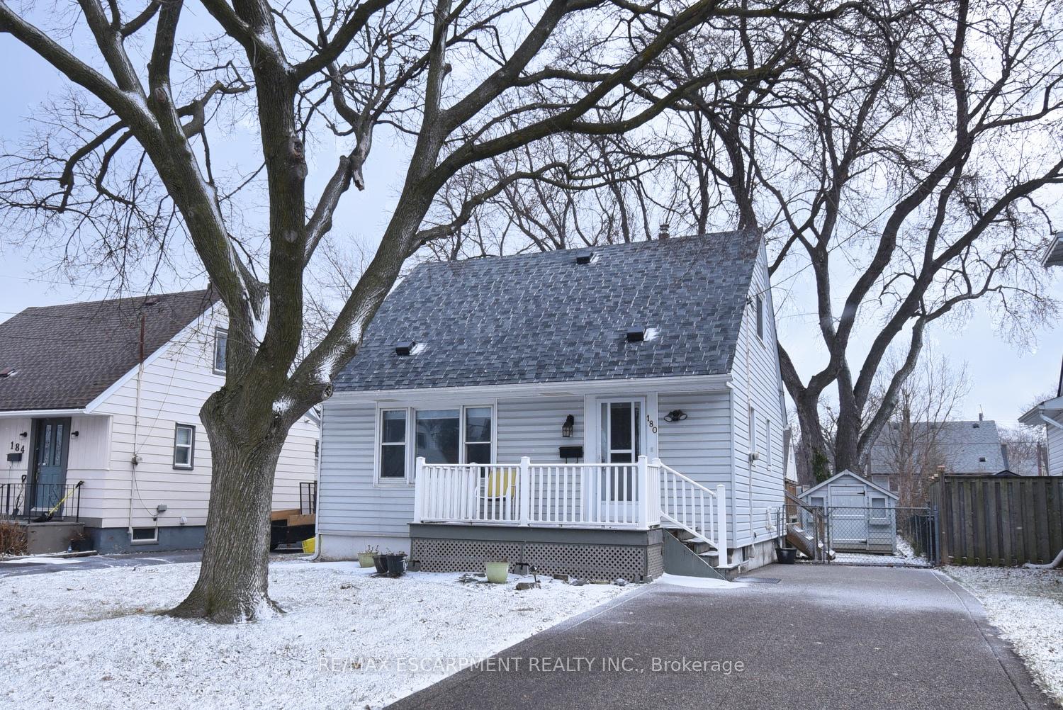 180-adair-avenue-n-hamilton-ontario-x12681632
