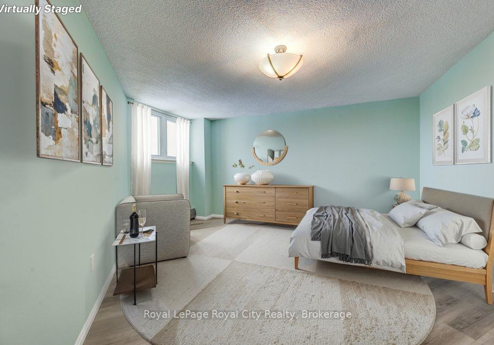 19-woodlawn-road-e-guelph-ontario-x12682036