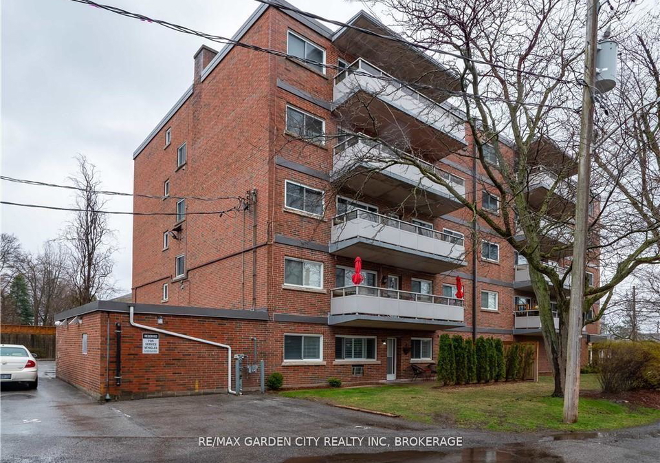 14-norris-place-st-catharines-ontario-x12682048