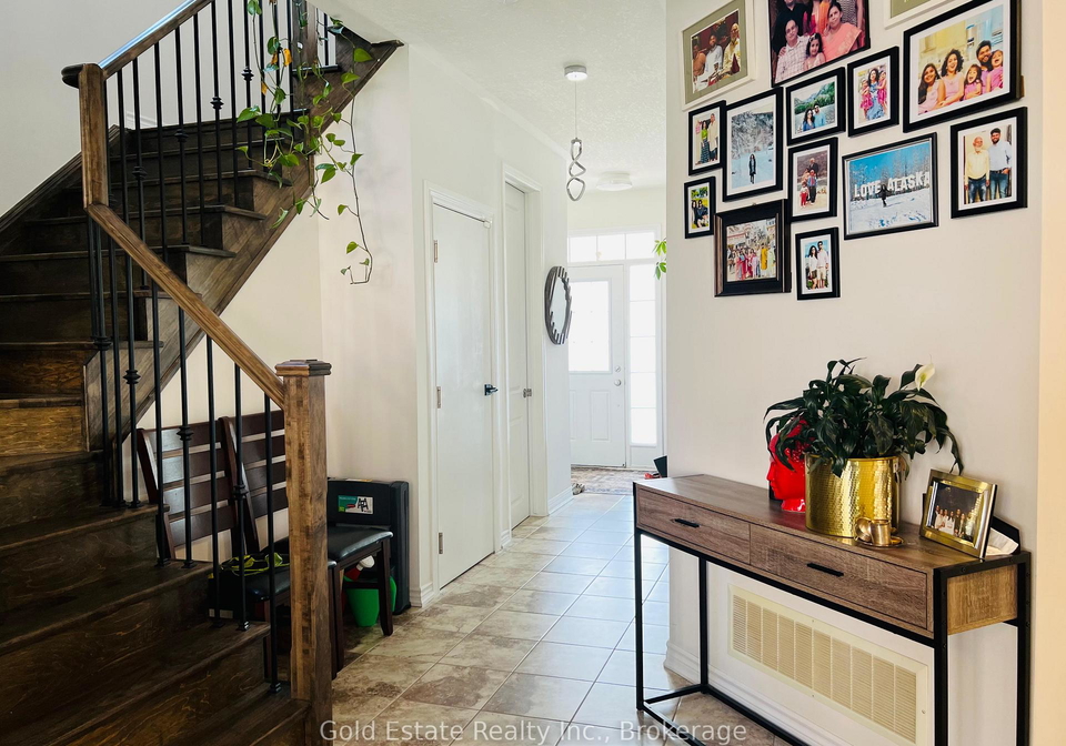 212-spring-creek-drive-hamilton-ontario-x12682864