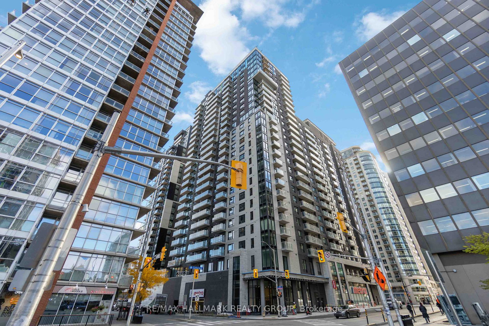 180-george-street-lower-town-sandy-hill-ottawa-ontario-x12682936
