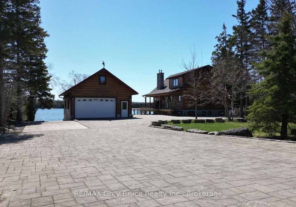 76-miller-lake-shore-road-northern-bruce-peninsula-ontario-x12683178