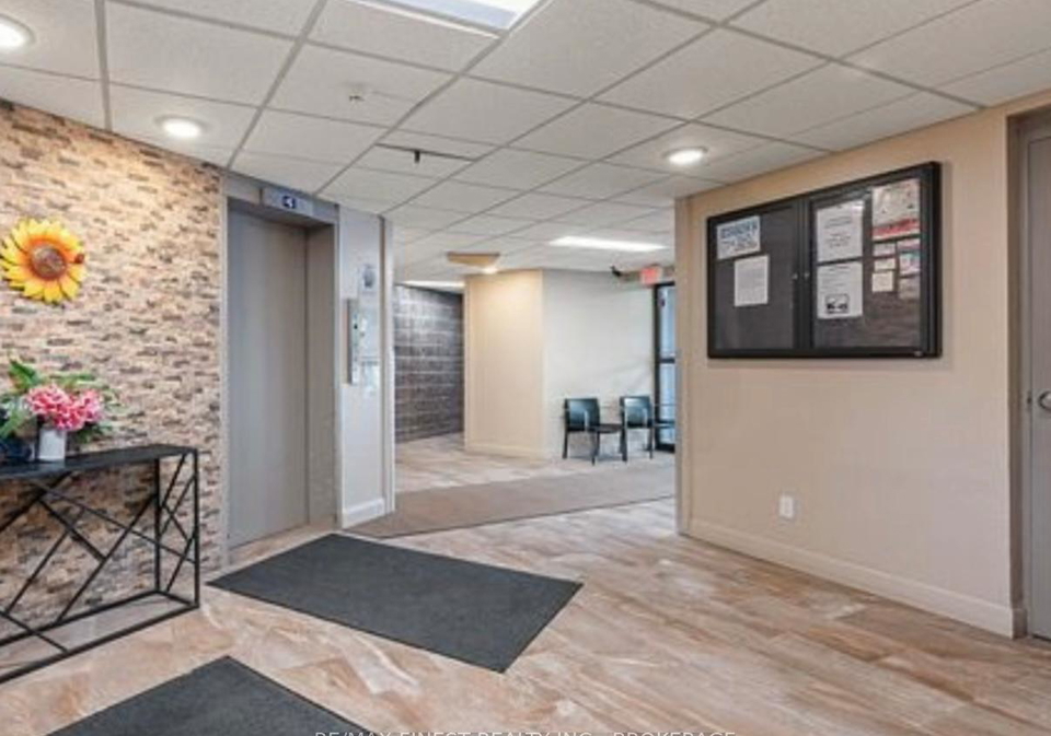 17-eldon-hall-place-kingston-ontario-x12683762