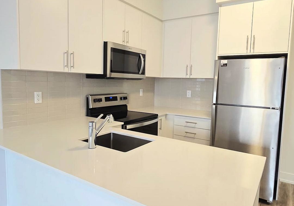 1100-lackner-place-kitchener-ontario-x12684342