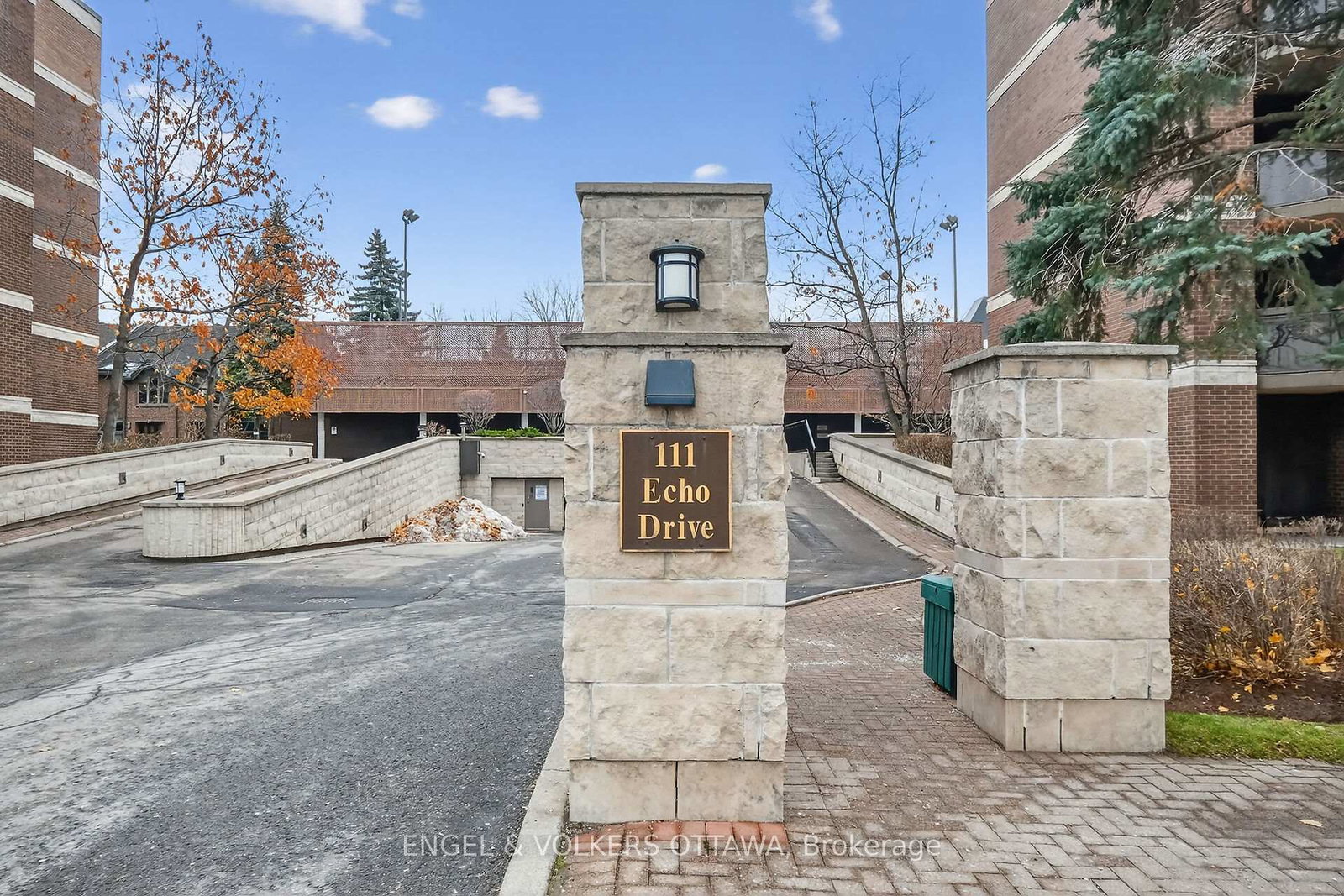 111-echo-drive-w-glebe-ottawa-east-and-area-ottawa-ontario-x12684586