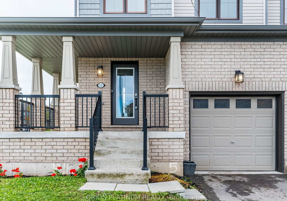 135-pagebrook-crescent-hamilton-ontario-x12685022
