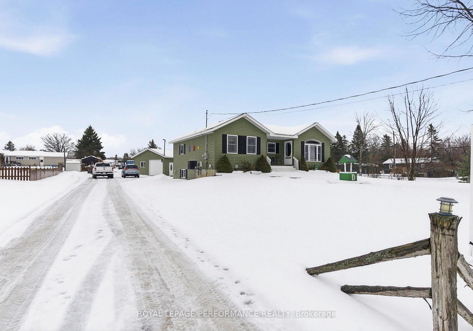 6149-poirier-avenue-south-glengarry-ontario-x12685064