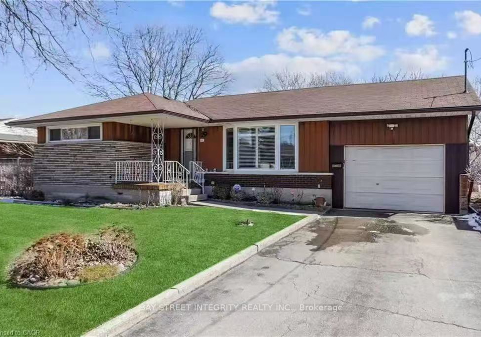 11-southill-drive-hamilton-ontario-x12685102